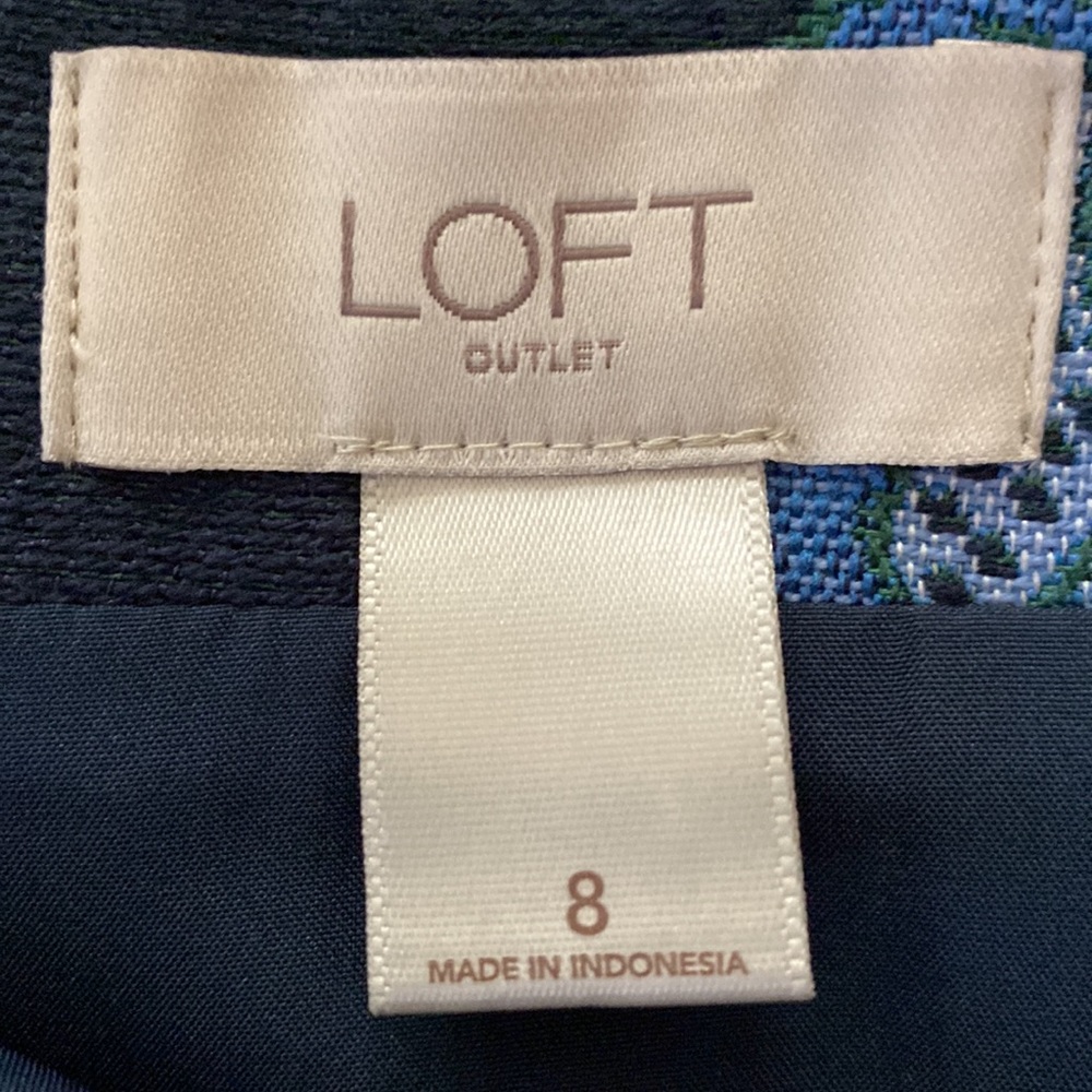 Loft skirt - Picture 2 of 2